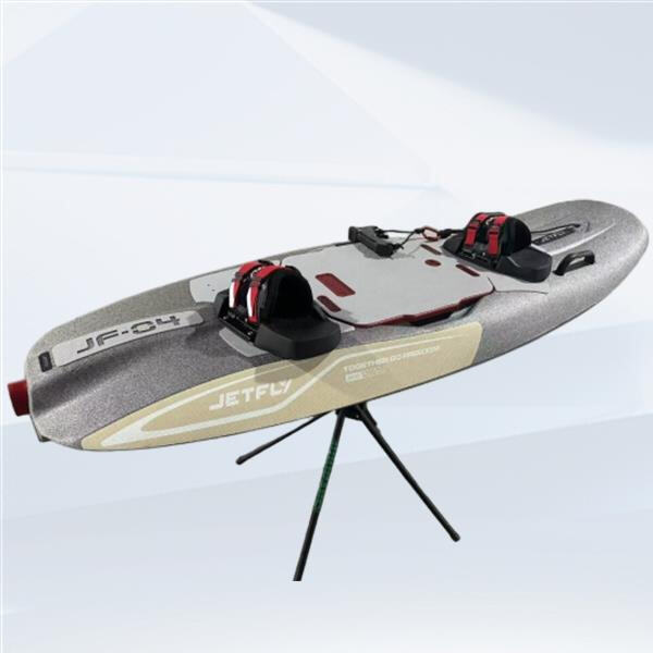 Glid let og elegant gennem vandet med kraften fra en elektrisk water foil board.