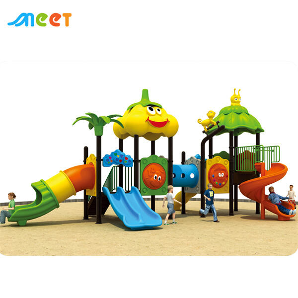 Släpp loss din inre barn på vår glidläktiga lekplats inomhus.