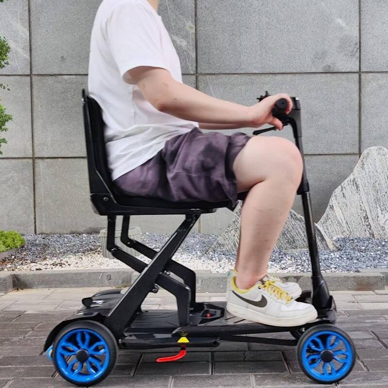 What Features to Look for in High-Quality Lightweight Handicap Scooters?