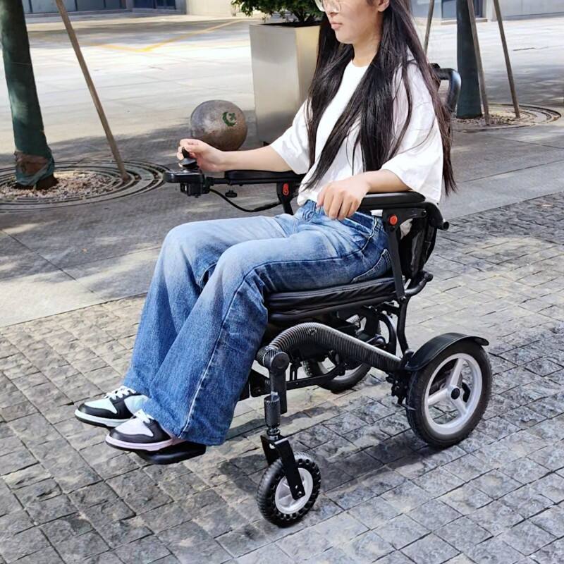 How to Choose the Right Electric Handicap Chair for Different Needs