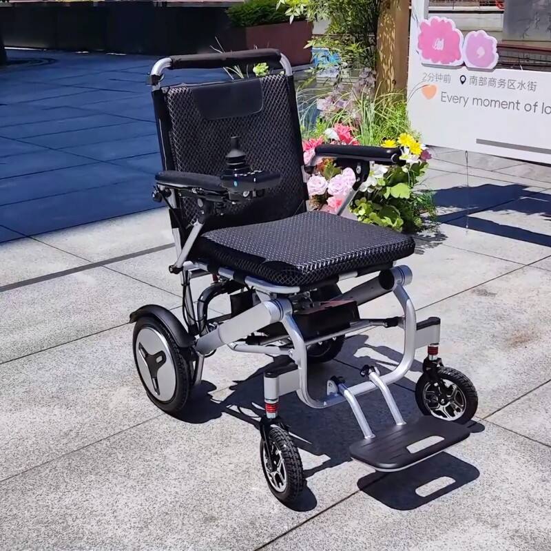 How Lightweight Wheelchairs Improve Mobility and Independence?