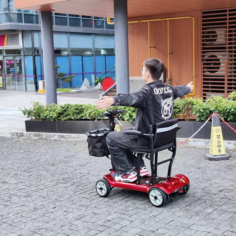 How Electric Mobility Scooters Enhance Independence for Seniors