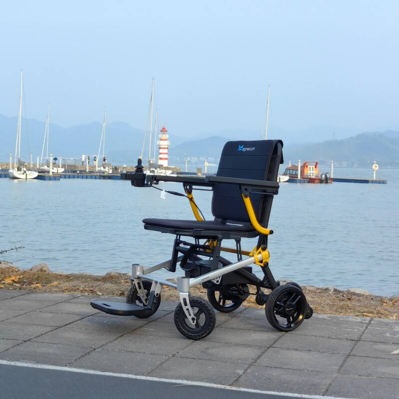 How Portable Lightweight Wheelchairs Enhance Daily Living for Users