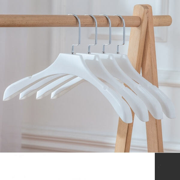 Robust design prevents hangers from warping or bending.