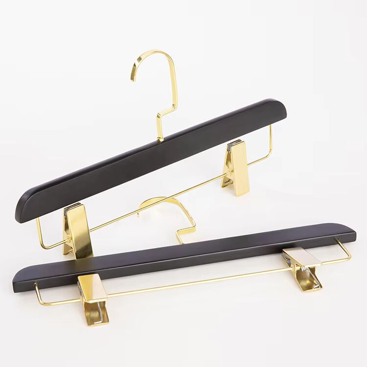 Wholesale Luxury Men's Shirts Durable Custom High Quality Heavy Duty Non-slip Wooden Clothes Coat Hanger With Gold Hook supplier