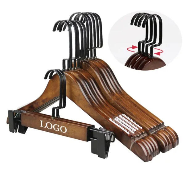 Cheap Clothes Hangers for Efficient Storage