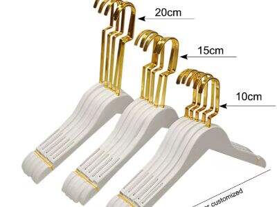 Velvet and Acrylic Hangers: A Match Made for Stylish Organization