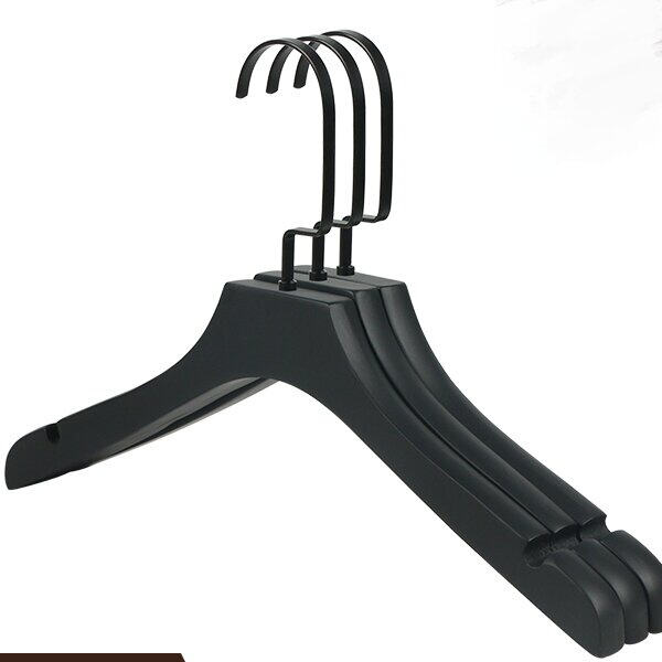 Učíme deti zodpovednosti so svojimi vlastnými personalizovanými věšákmi na kabát