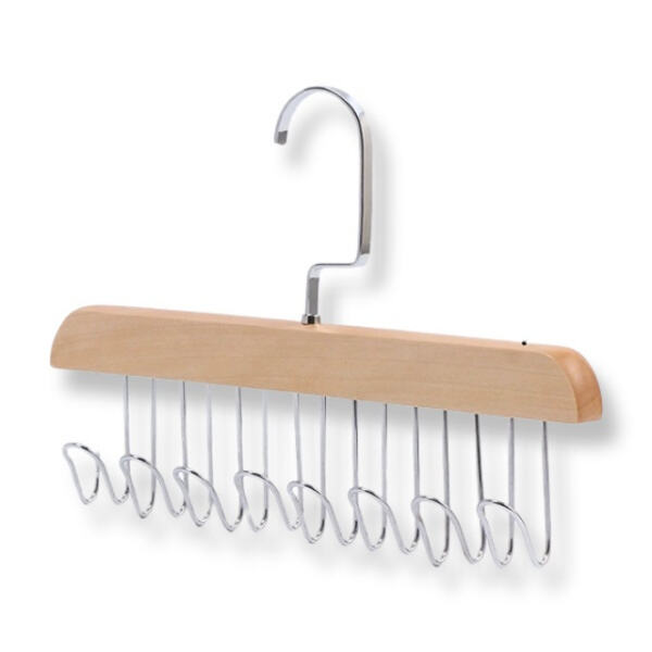 Discover the perfect solution for storing your scarves with innovative hangers