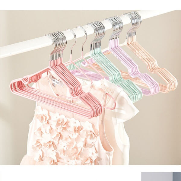 Kenyamanan membeli hanger kawat secara grosir untuk rumah atau bisnis Anda.