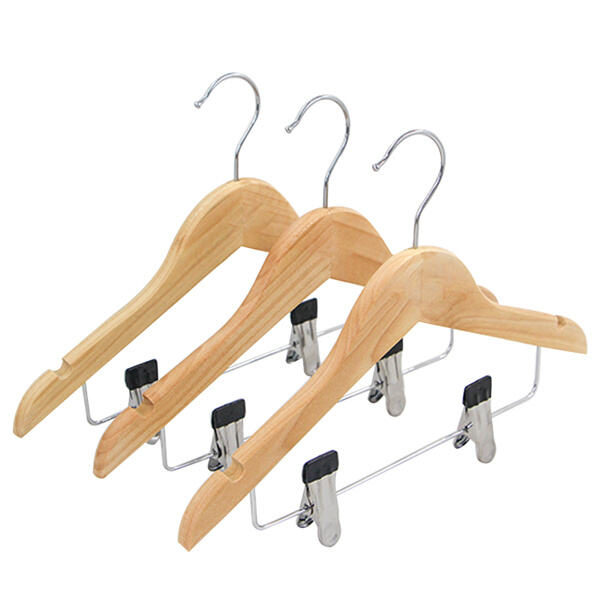 Simplify Your Child's Closet with Cheap Childrens Hangers