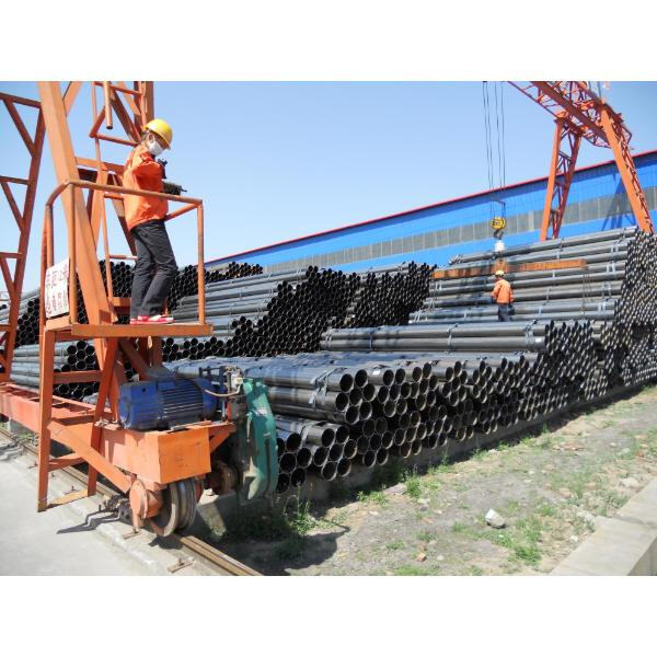 Exploring the versatility of black carbon steel pipe in construction projects