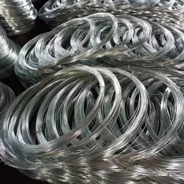 Whether you're building a fence or creating artwork, 2mm galvanised steel wire is a reliable choice.