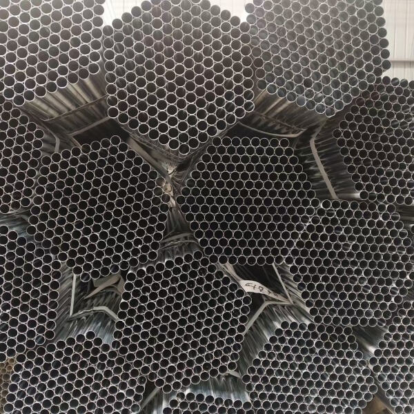 Why a 25mm galvanized pipe is ideal for construction projects