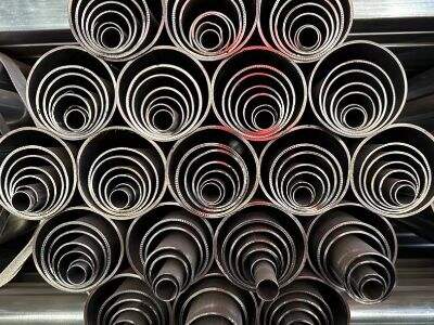 ERW steel pipe and seamless steel pipe: performance differences and specific selection schemes