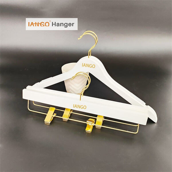 Common issues with traditional hangers vs. adhesive cloth hangers