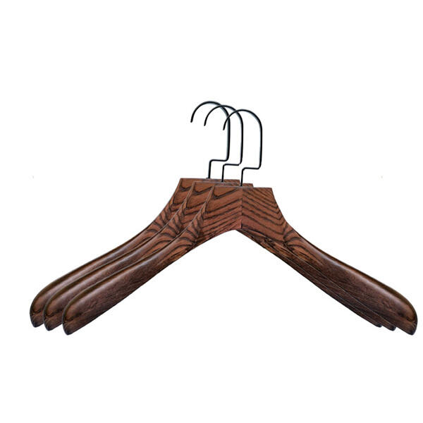Choosing the right dress hanger for your clothing.