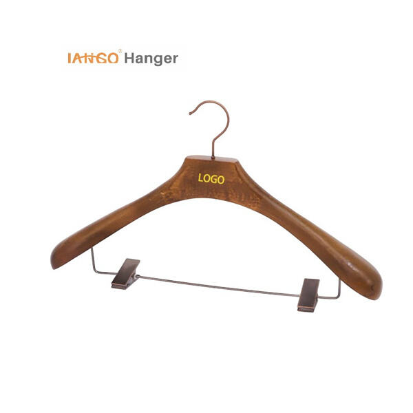 How natural hangers can enhance your living space