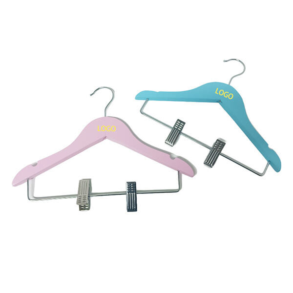 Fun designs and practical function - children's hangers for every need