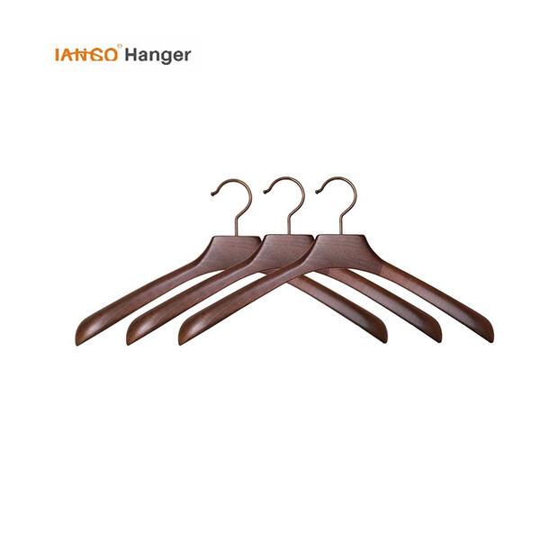 슬림 블라우스 옷걸이로 수납 공간 최대화하기