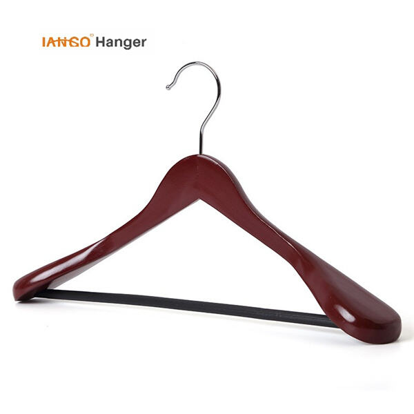 Upgrade Your Closet Essentials with Fancy Hangers