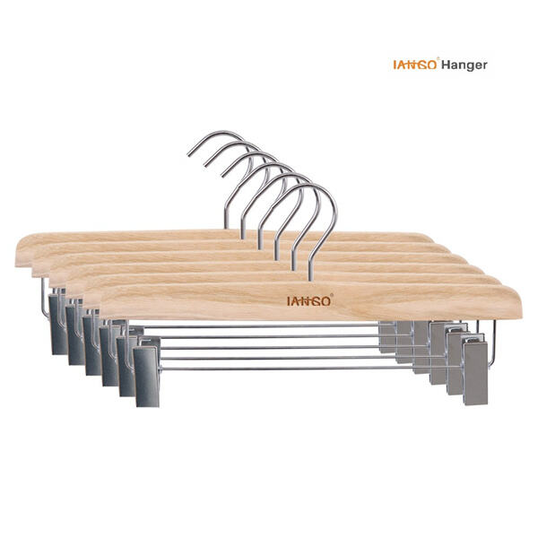 The secret to a well-maintained and tidy closet - quality clothing hangers