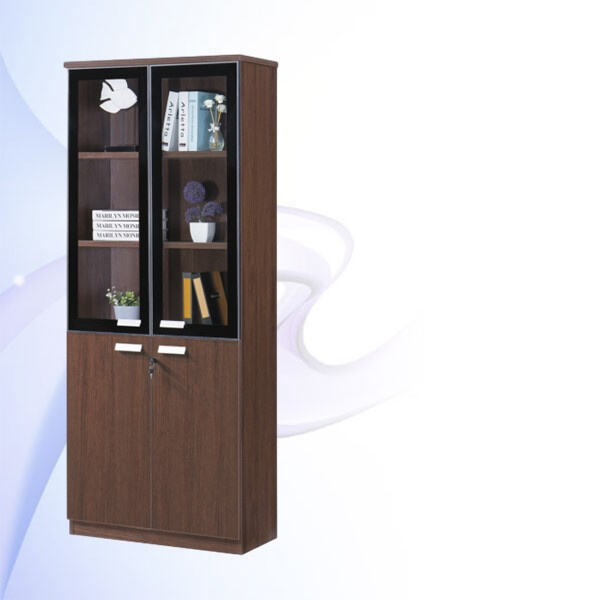 Des étagères larges et personnalisables pour les détaillants