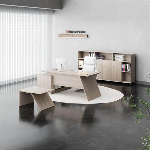 Impressionnez vos clients et collègues avec nos bureaux informatiques de direction de premier choix.