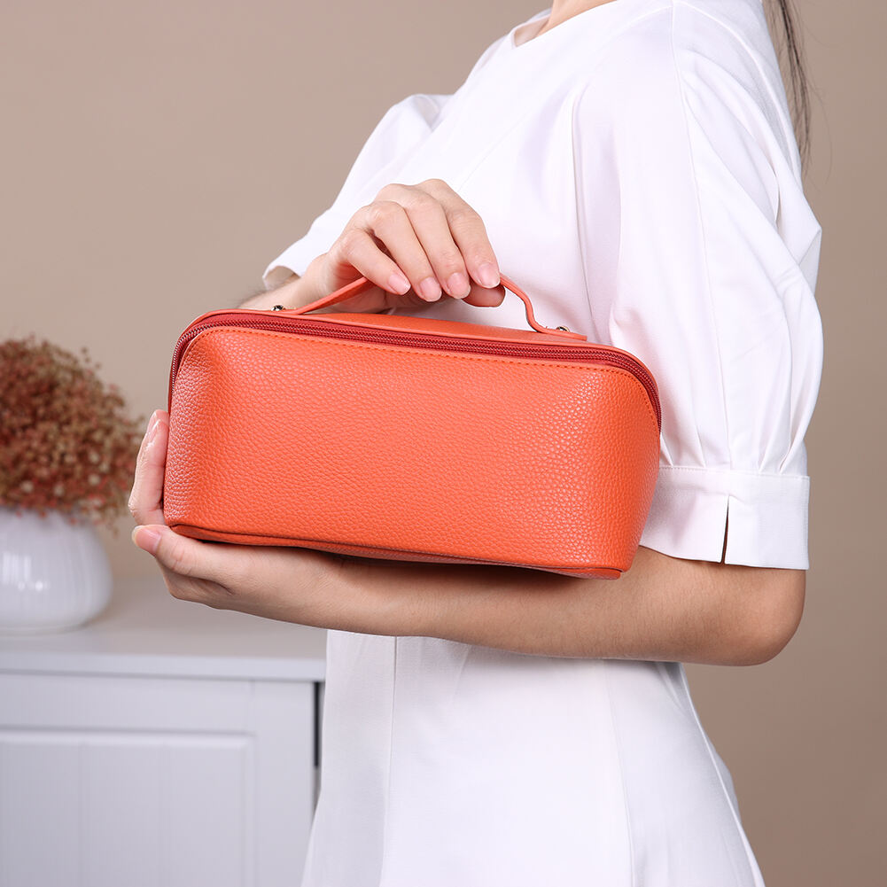 Travel Makeup Bag Large Capacity Women PU Cosmetic Organizer Waterproof Portable Open Flat Toiletry Bag manufacture