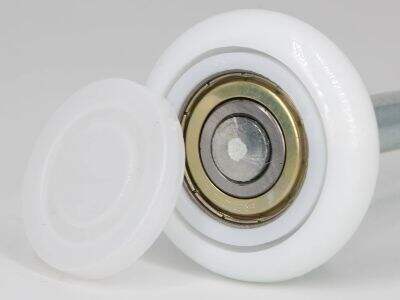 O Papel das Rodas de Nylon para Portão de Garagem na Prevenção de Curvatura do Portão