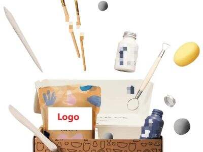 What to Include in a Wholesale Clay Kit for Maximum Sales
