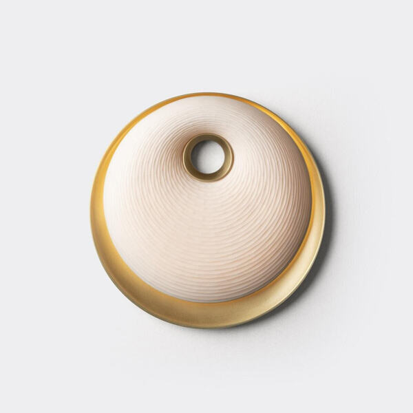 Maximize your space with versatile wall sconces