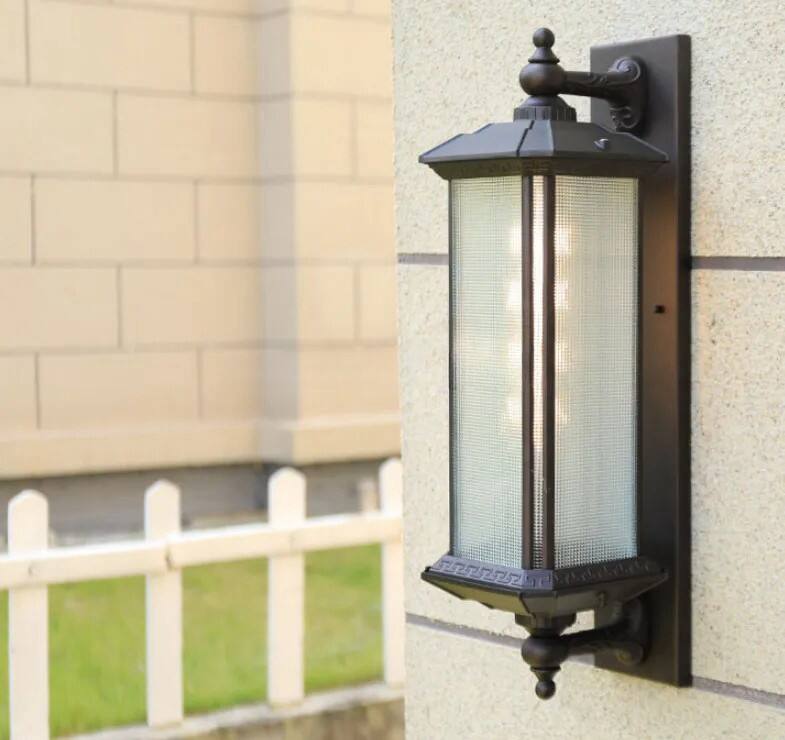 Traditional Aluminum LED Wall Lamp Villa Wall Sconce Lamps Decorative IP65 Outdoor Wall Light manufacture