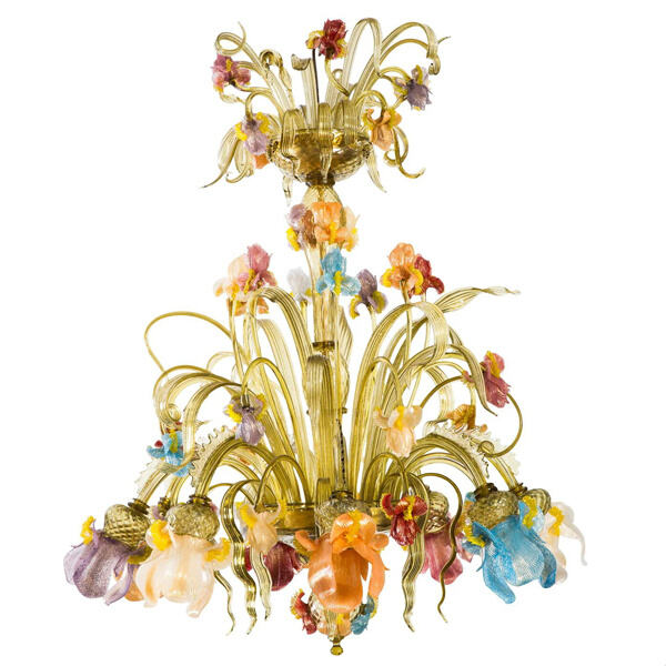 A bright and fragrant addition to any space - flower chandeliers