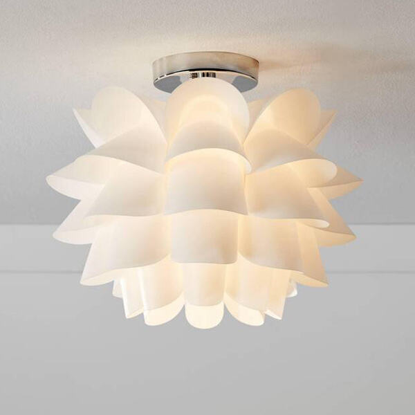 Schaffen Sie eine wärmende und einladende Atmosphäre mit den richtigen Deckenlampen