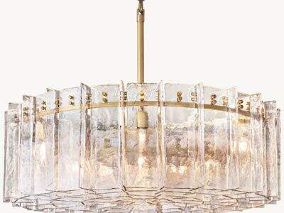 Why Low-Iron Glass Is Gaining Popularity in Custom Glass Lighting Production