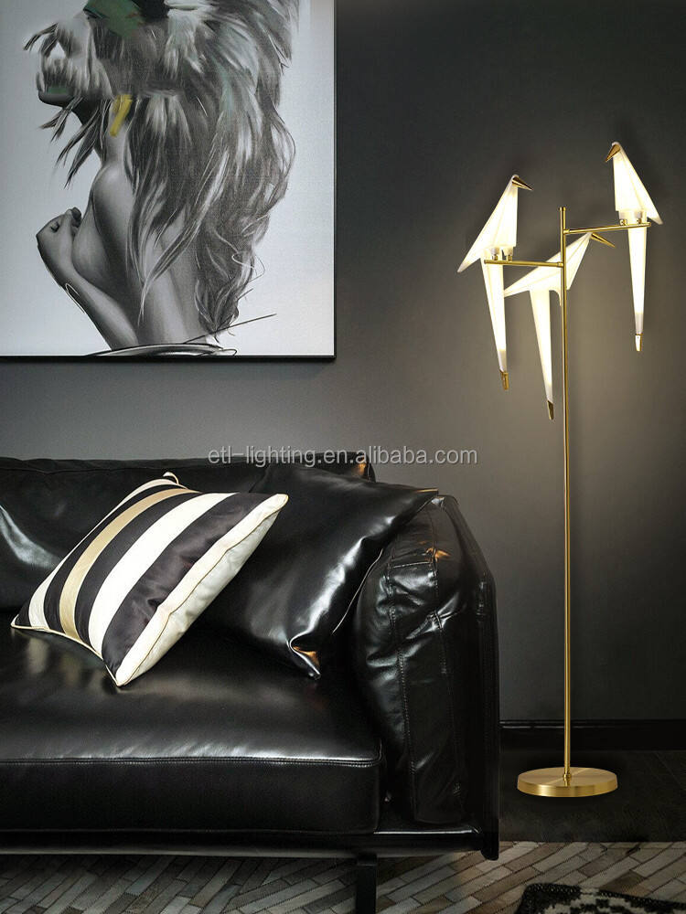 floor lamp.jpg
