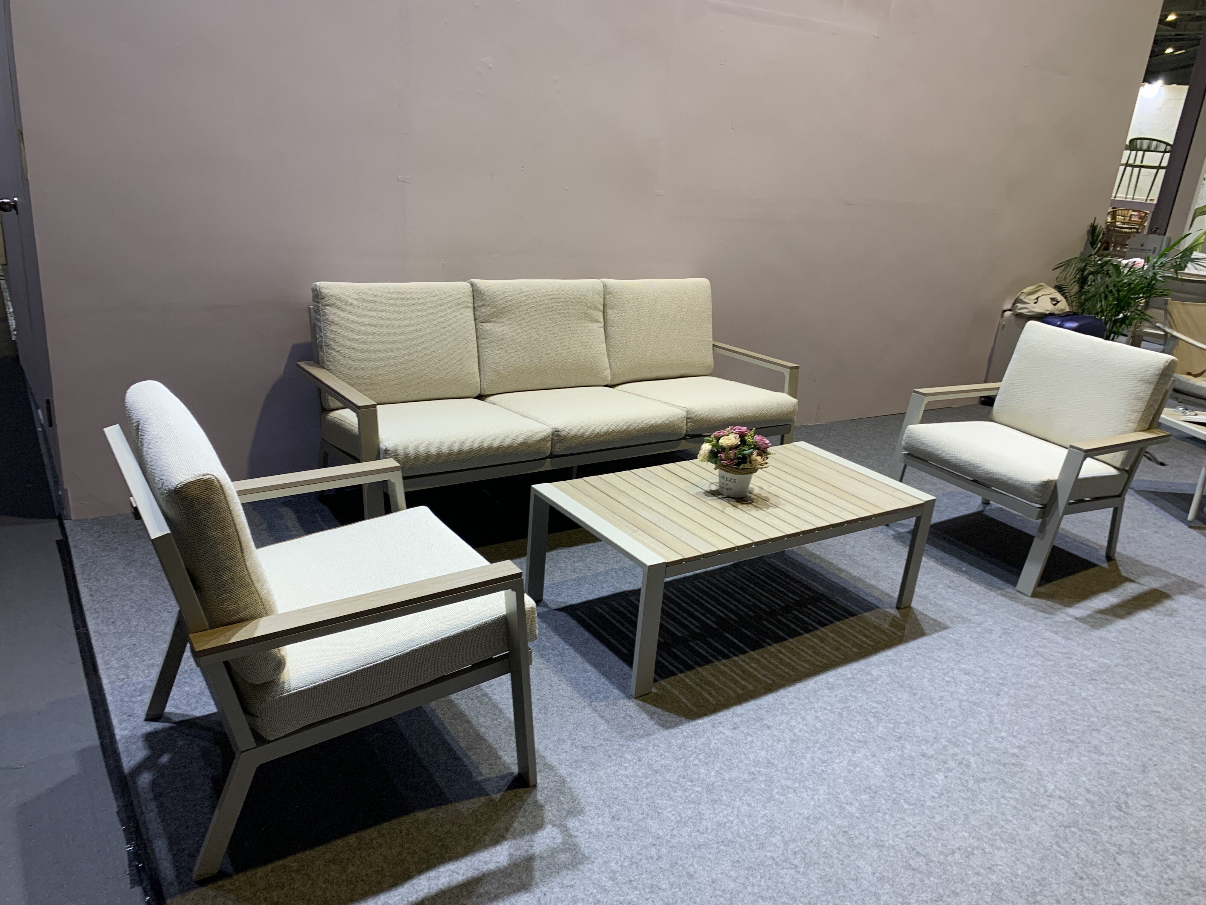 product 4pcs aluminium patio furniture outdoor furniture aluminium garden sofa set with coffee table-4