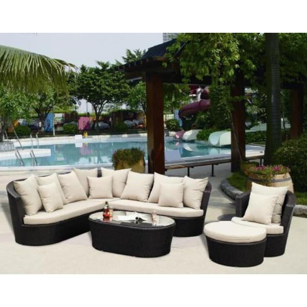 Transform Your Garden with a Stylish and Comfortable Corner Sofa