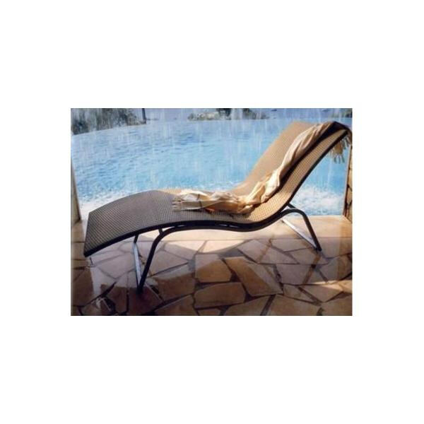 Dodajte dodir elegancije svom vanjskom izgledu uz kišobran-kišobran