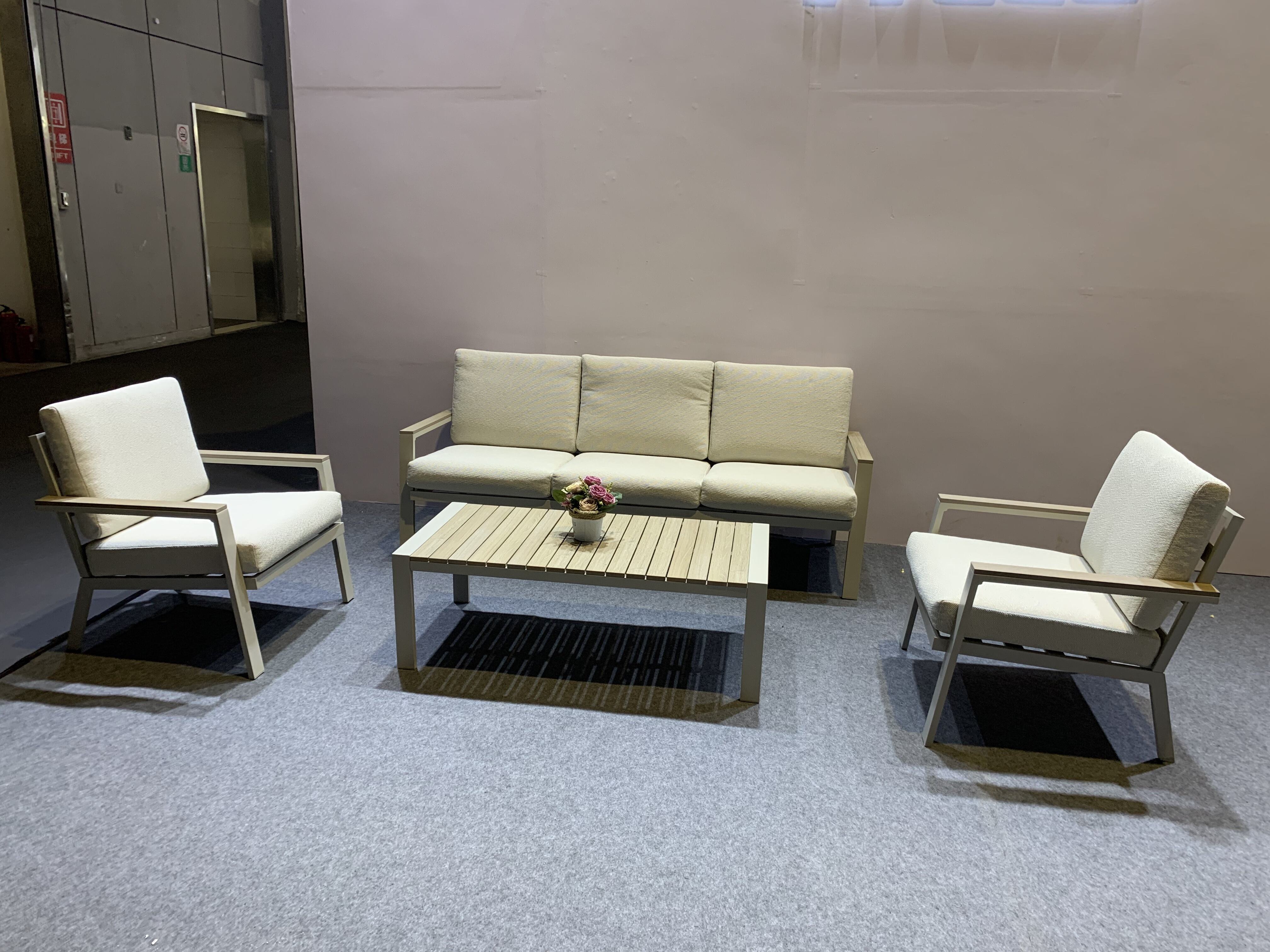 product 4pcs aluminium patio furniture outdoor furniture aluminium garden sofa set with coffee table-7