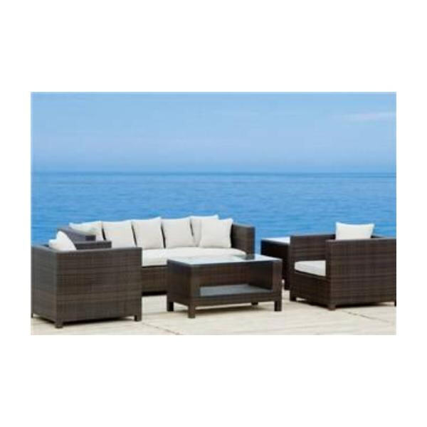 Transform Your Patio into a Chic and Comfortable Retreat with Wicker Patio Sets