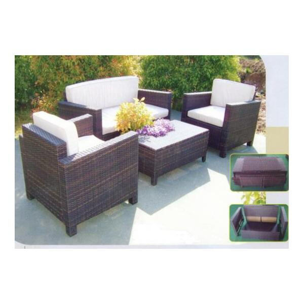 Şemsiyelerinizi düzenli ve erişilebilir hale getirmek için sade bir şemsiye tutamacı kullanın