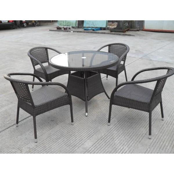 Transform Your Backyard into a Chic Outdoor Retreat with Rattan Pieces