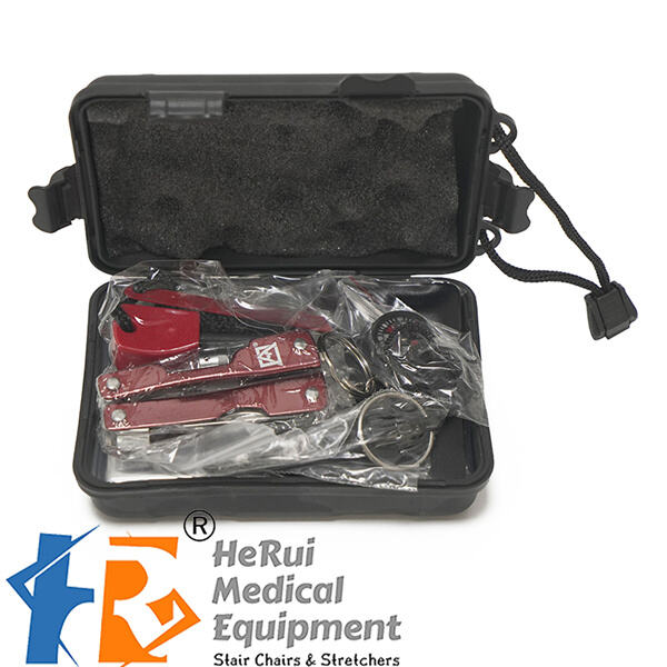 Be prepared for any emergency situation with our compact and convenient hiking first aid ki