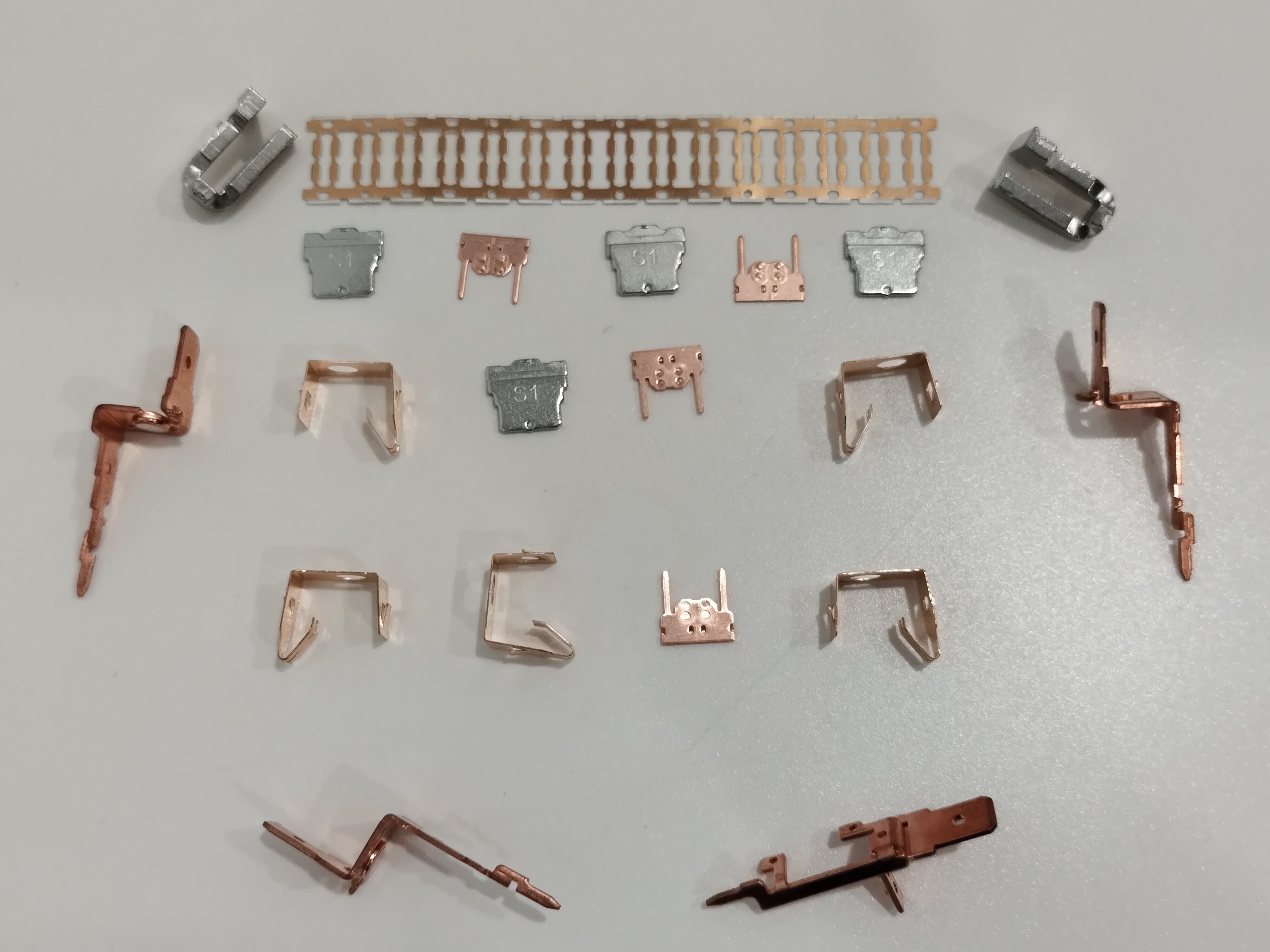 Customization Precision Carbon Steel Processing Stamping Bending Parts supplier
