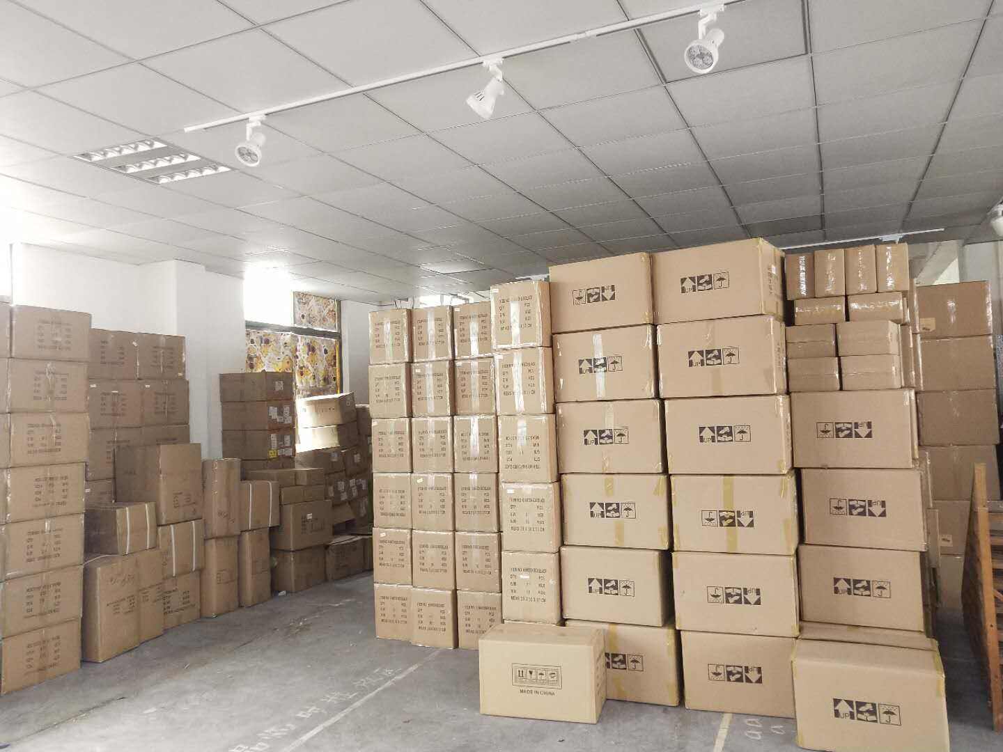 product gender reveal confetti balloon big black balloons with pink and blue heart shape confetti packs for boy or girl-20