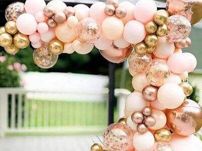How Wholesale Buyers Can Find High Demand Party Decorations