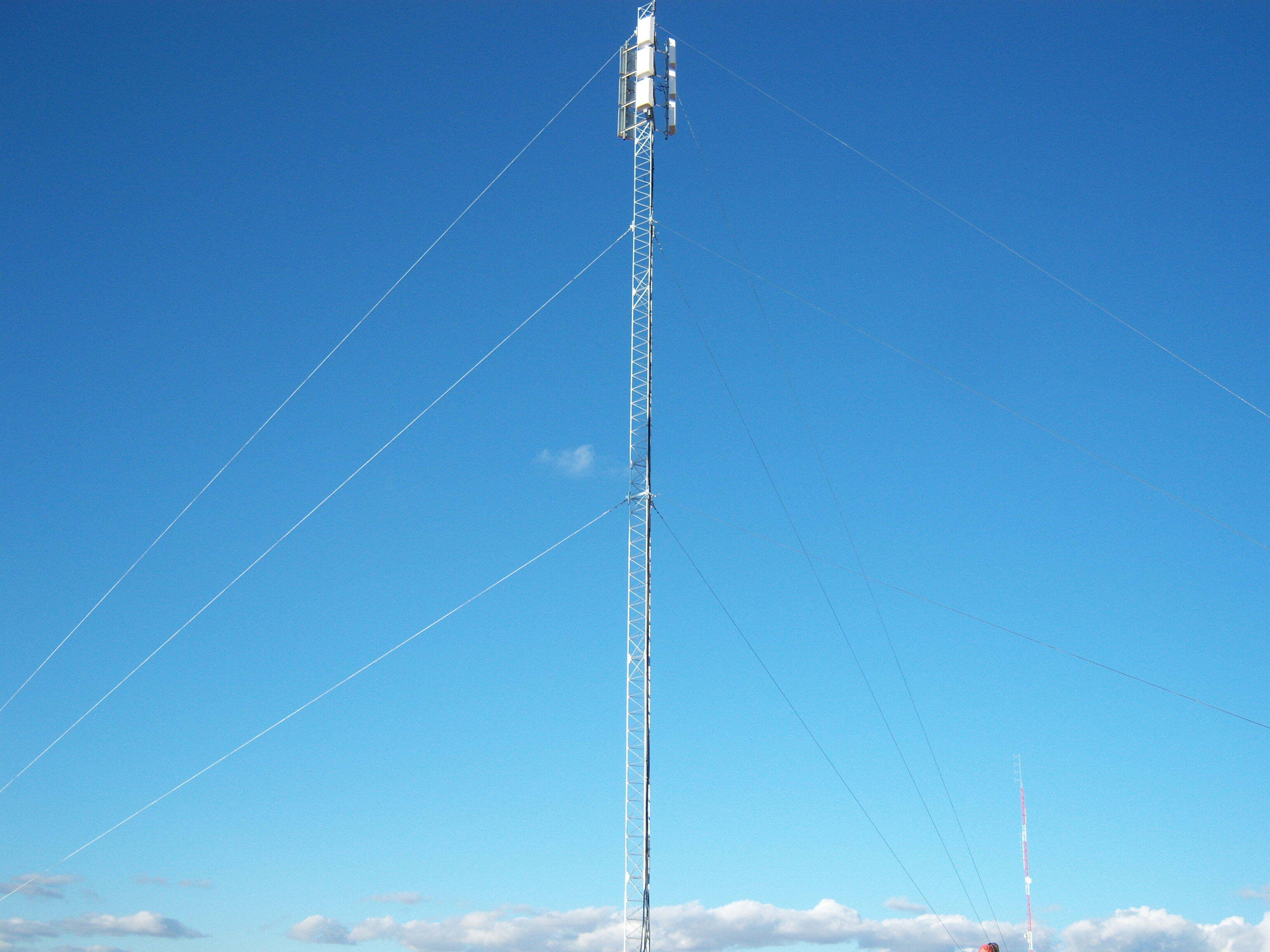 Mobile Telecommunication Guyed Wire Tower details