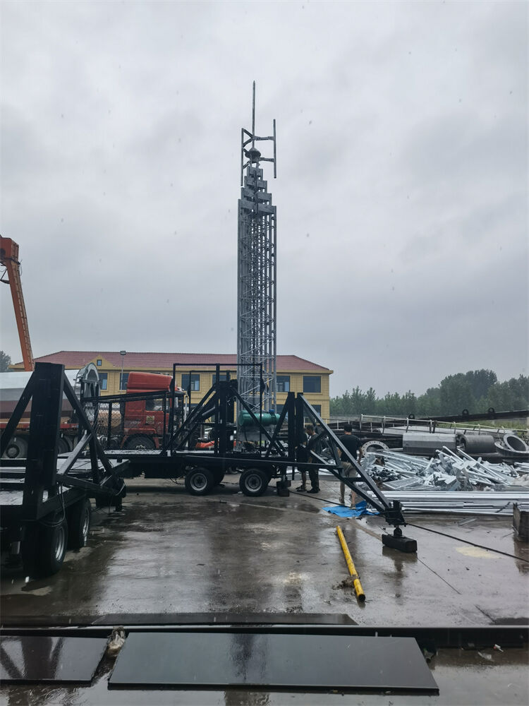 Qingdao Telecommunication Lattice COW (Cell On Wheels) Turm für die Herstellung von Kommunikationssystemen